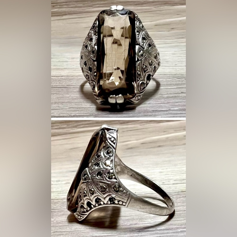 Silver and Brown Ornate Filigree Ring with Vintage Aesthetic